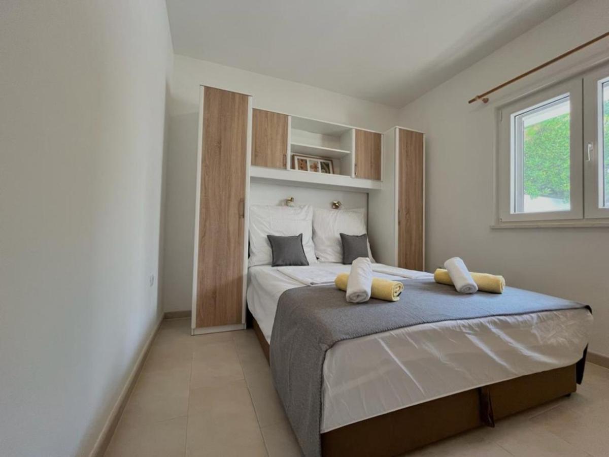 Apartments Sea View Rtina Exterior photo