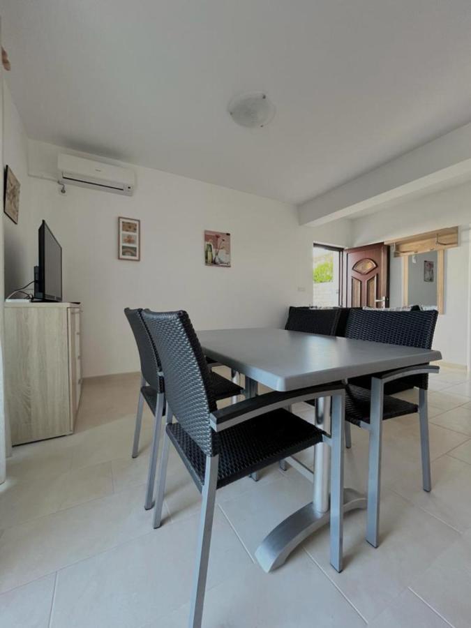 Apartments Sea View Rtina Exterior photo