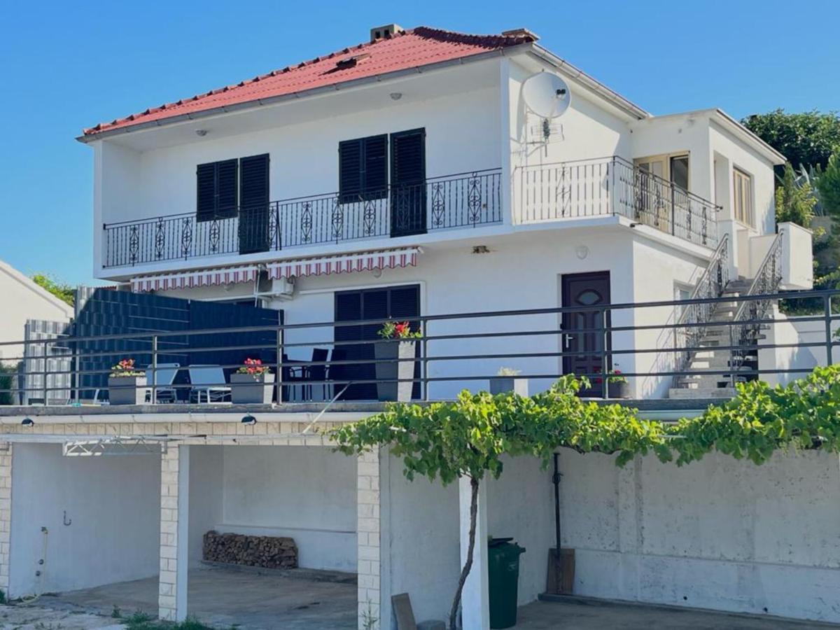 Apartments Sea View Rtina Exterior photo